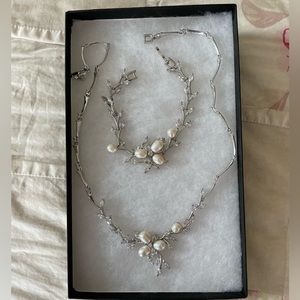 STUNNING bridal set